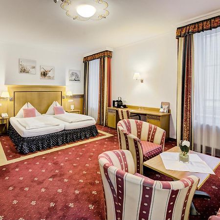 Hotel Alexandra Wels Eksteriør billede