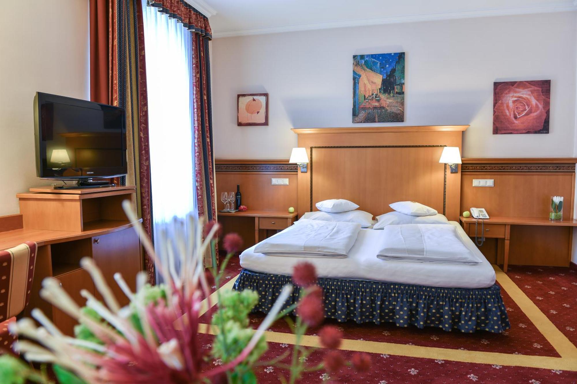 Hotel Alexandra Wels Eksteriør billede