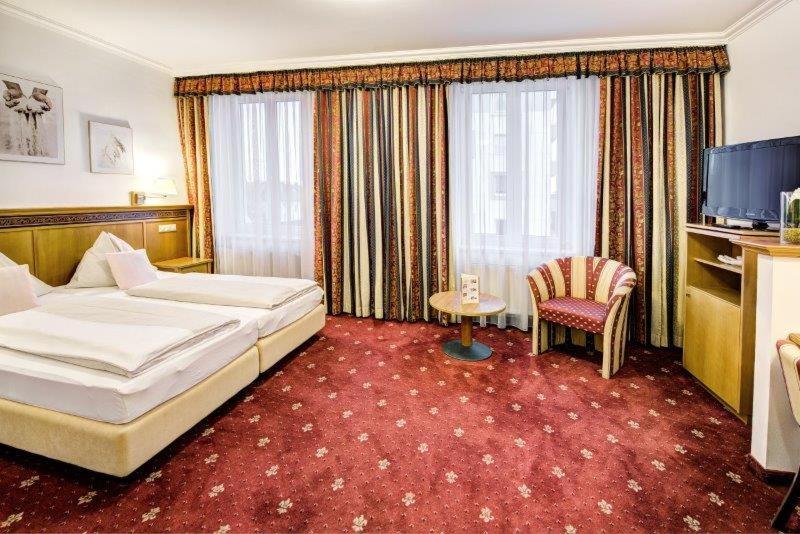 Hotel Alexandra Wels Eksteriør billede