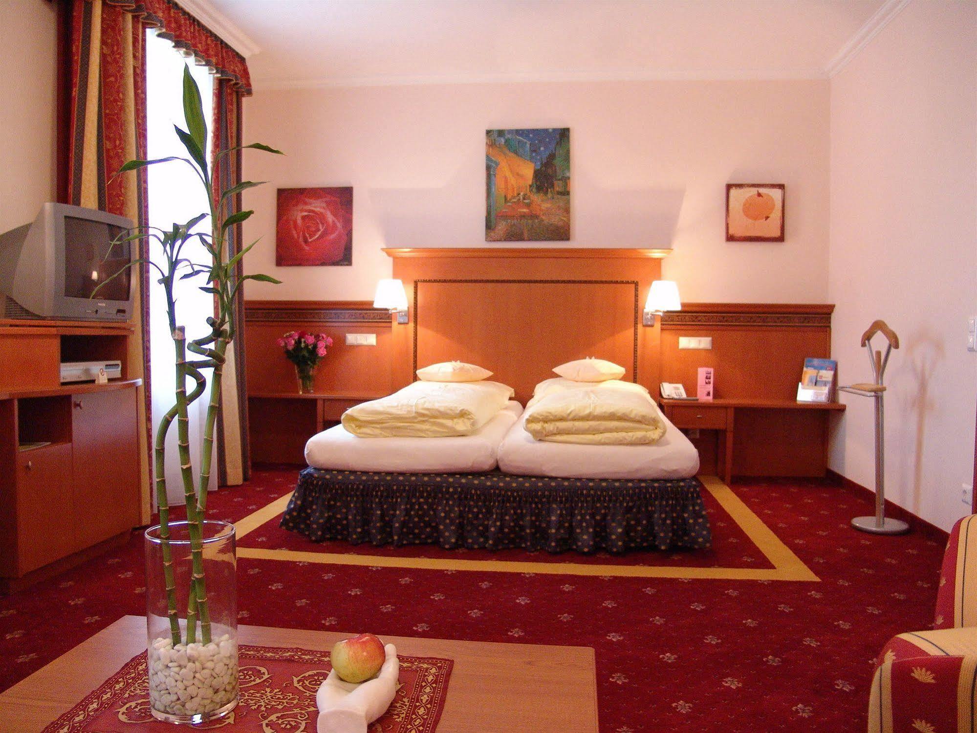 Hotel Alexandra Wels Eksteriør billede